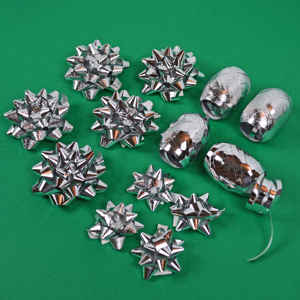 Picture of Silver gift bows and ribbons