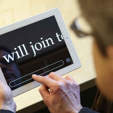 MDevReader in use on tablet