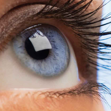 Blue eye looking up