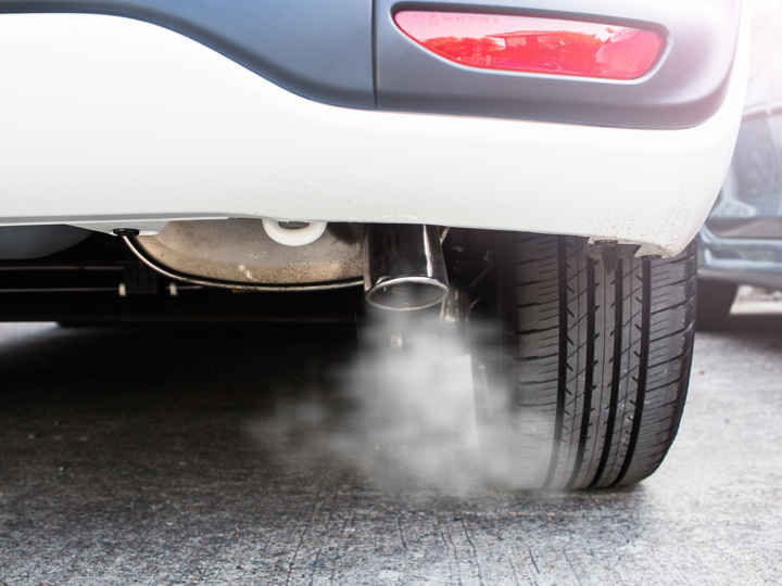 Car fumes, pollution, exhaust.jpeg